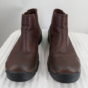 Cole Haan men's brown chukka Chelsea boots 10.5